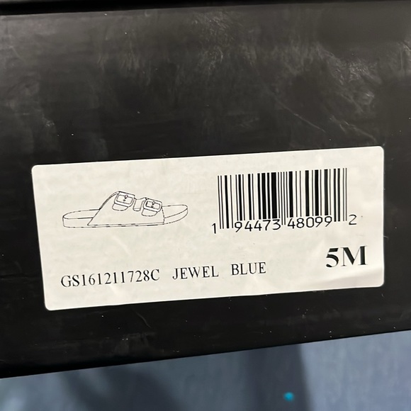 NEW MIA bright blue jelly sandals - Picture 6 of 6